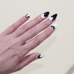 OtterBox x Chillhouse Black and White Nail Set
